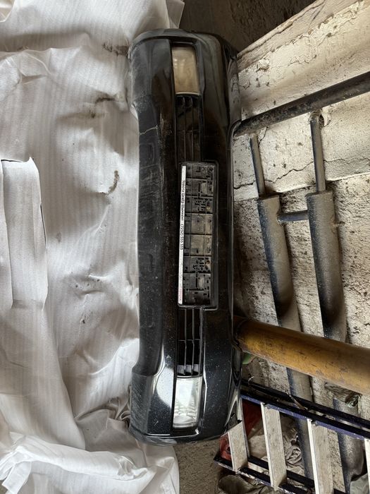 Бампер TOYOTA LAND CRUISER 200 до рест б/у оригинал