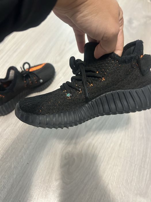 Adidas Yezzy маратонки