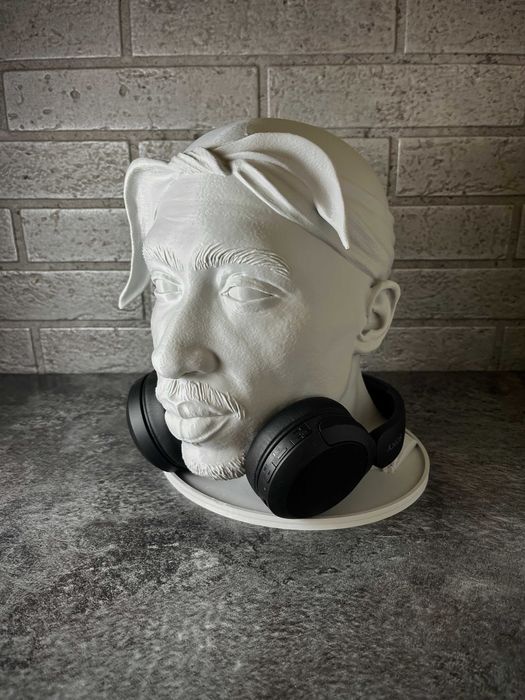 Suport casti - bust 2Pac