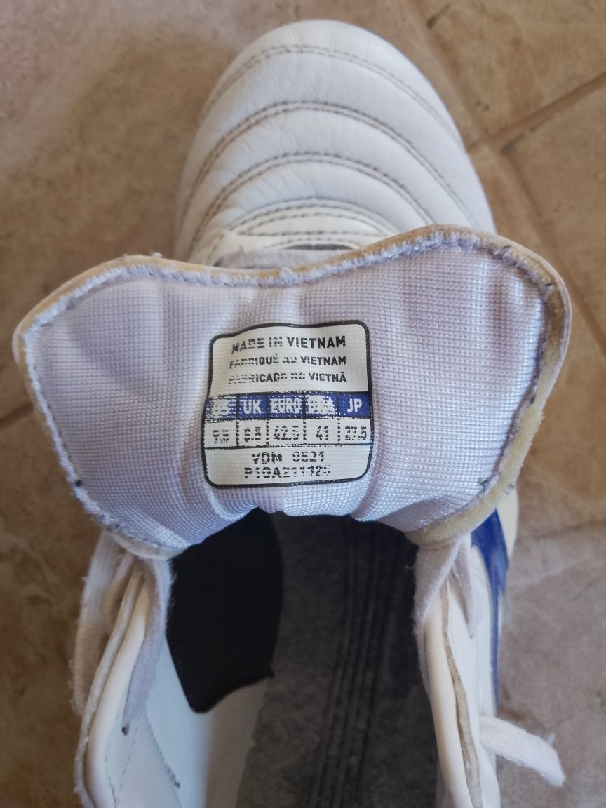 Продавам Бутонки MIZUNO 42,5