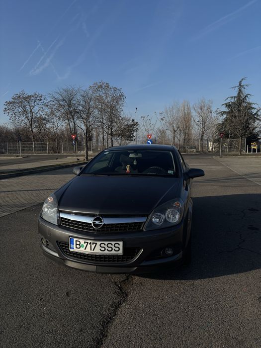 Opel astra H GTC 1.6 benzina 2009