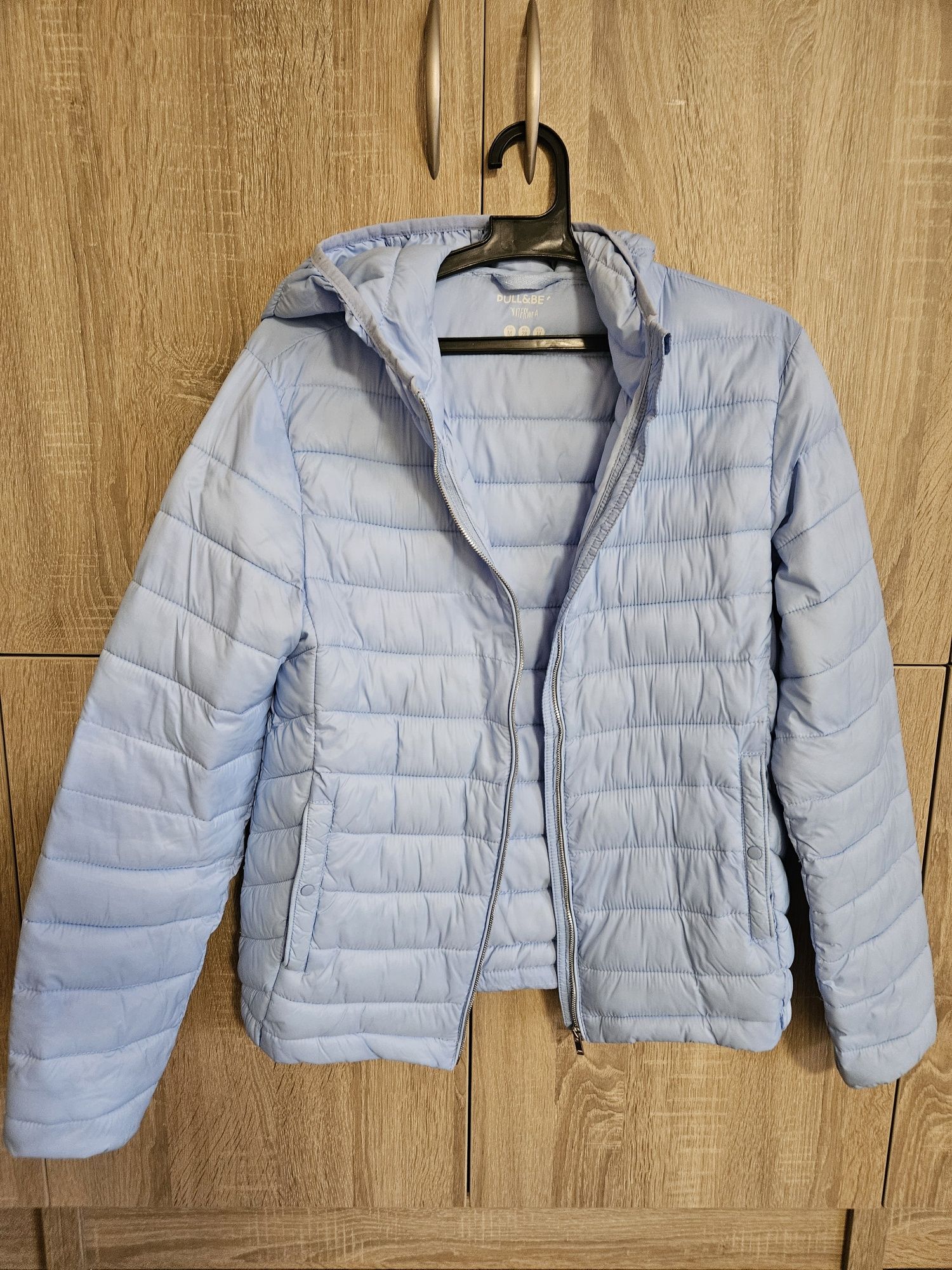 Яке Pull and Bear размер М