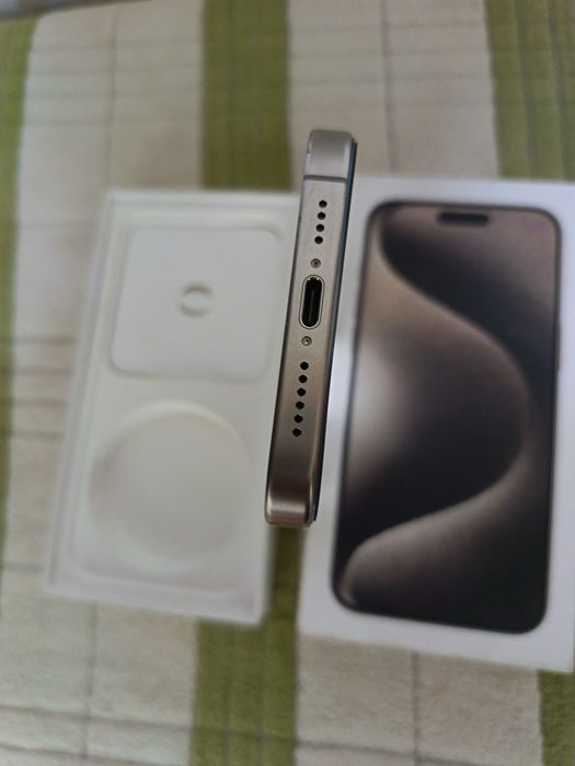 Iphone 15 pro max 256 GB sotildi