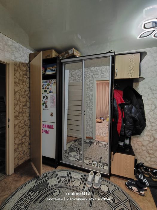 Продам шкаф купе
