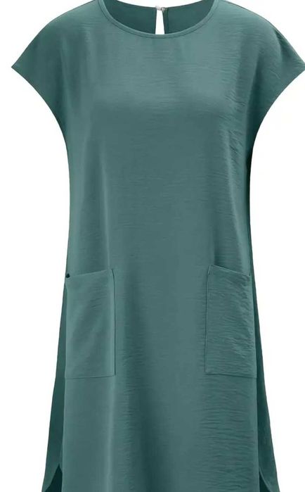 Лятна дамска рокля с кръгло деколте, права форма и двойни джобове