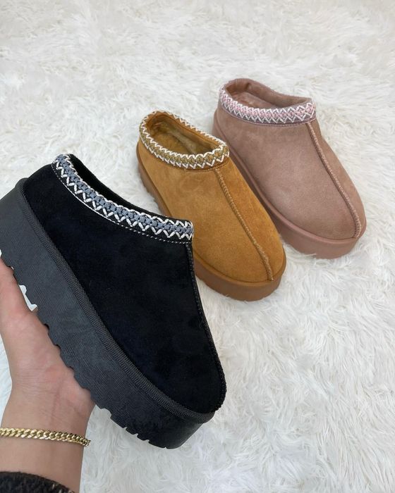 боти тип UGG tazz