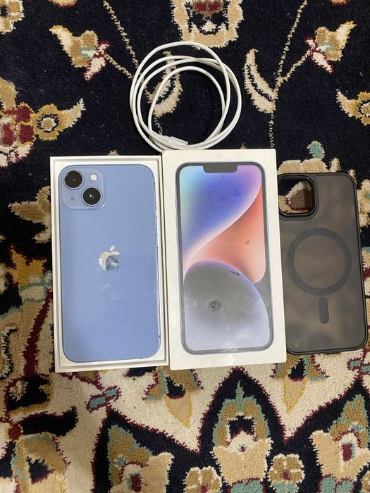 Продам айфон 14