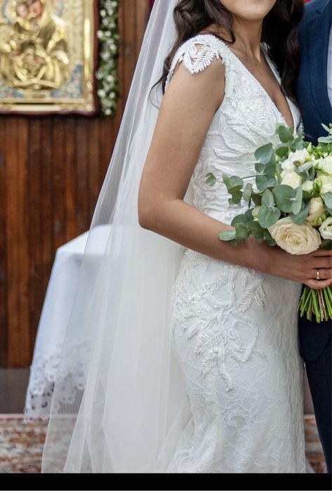 Vând rochie de mireasa sirena designer Justin Alexander model 8966