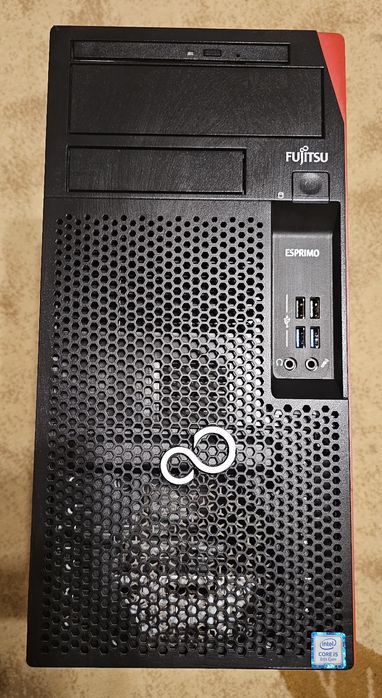 Pc Fujitsu Esprimo P558