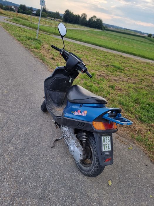 Scuter ieftin de vânzare acte germania