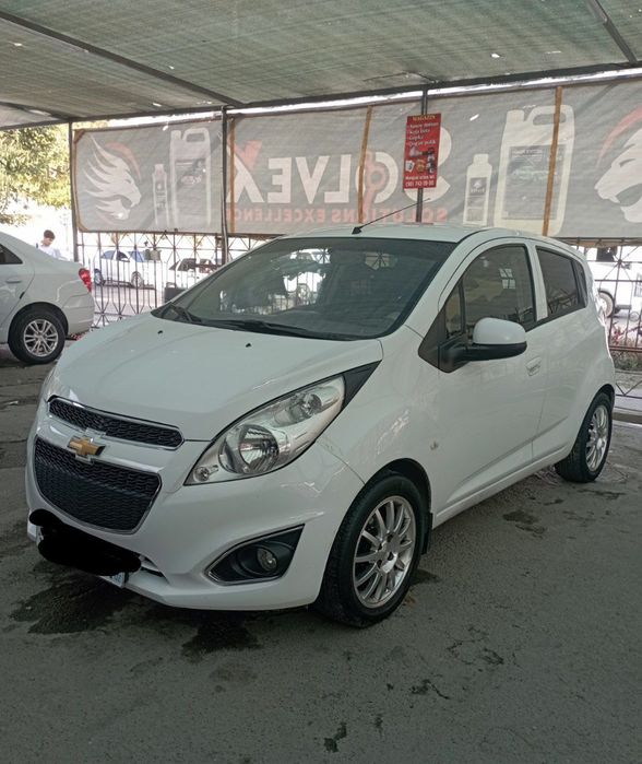 Спарк срочно сотилади