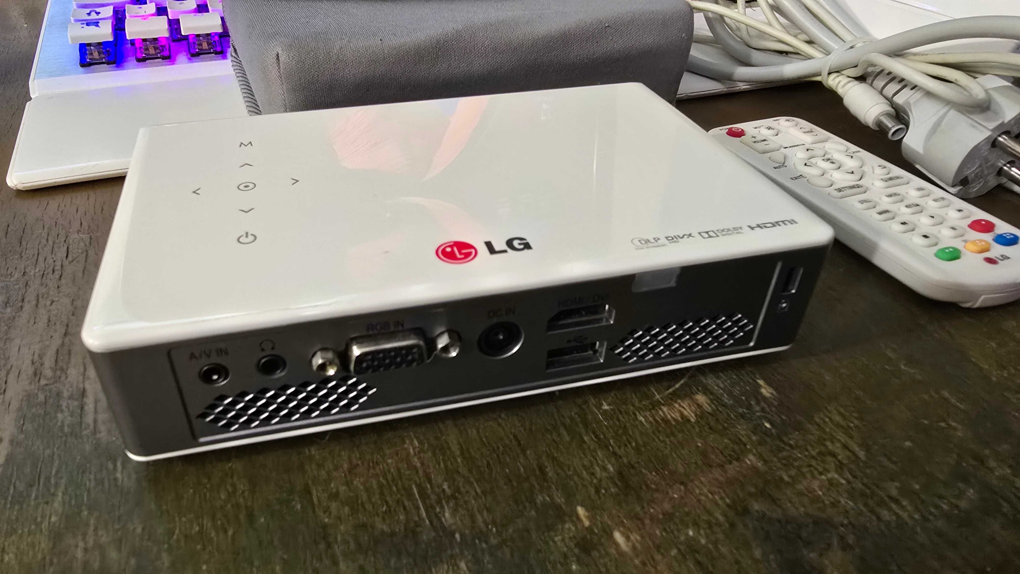 Мини Проектор LG PB60G HDMI
