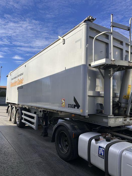 semiremorca bena cereale Stas 54 mc