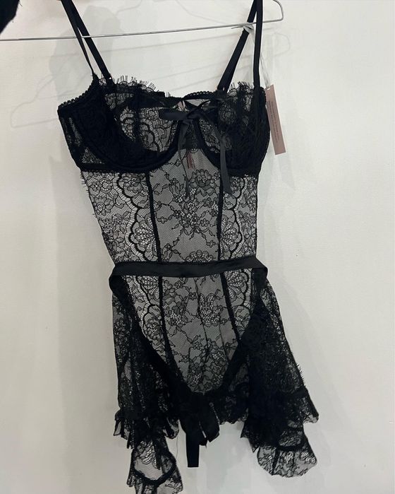 Дантелено секси боди victoria’s secret