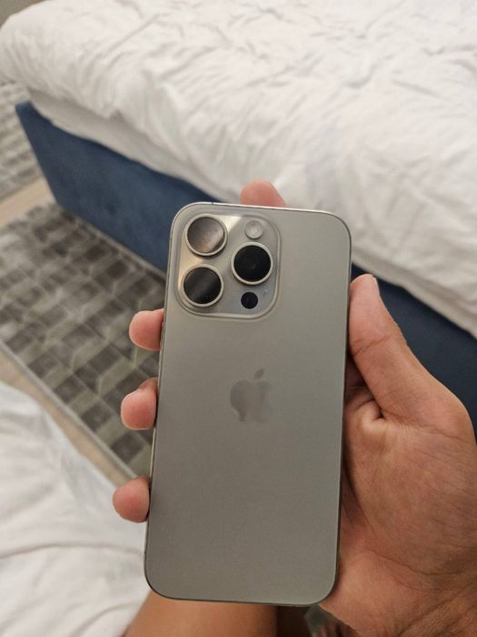 iPhone 15 pro, 85%, 128GB