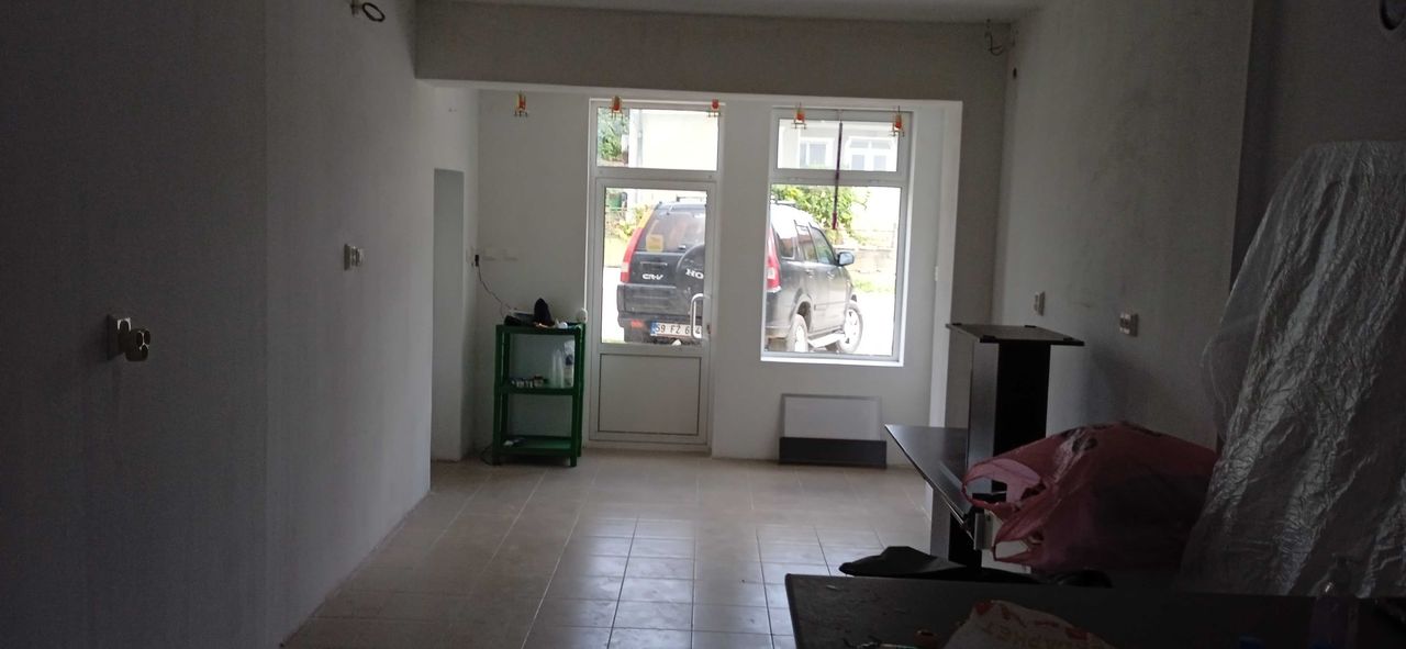 Дава се под наем Заведение в с. Кардам, Област Добрич - 45 кв.м за 62962.56 € - Снимка #6