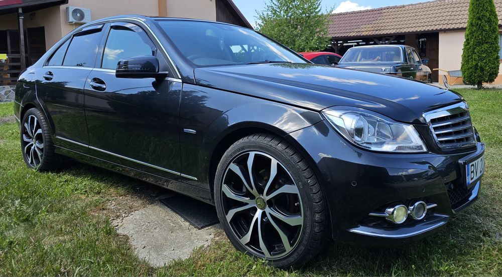 Mercedes c220 cdi elegance volan dreapta