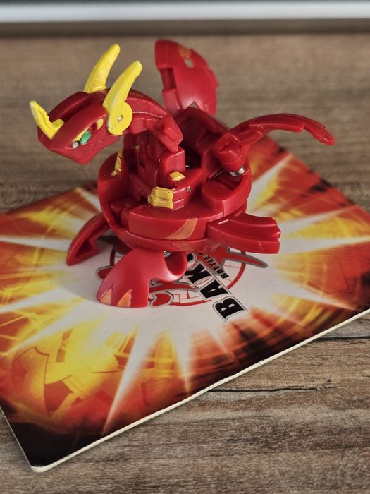 Bakugan Original Pyrus Neo Dragonoid