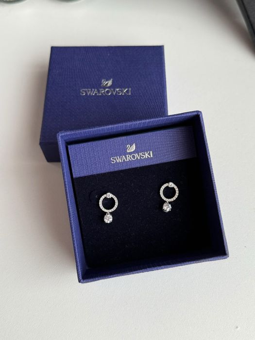 Дамски сребърни обеци Swarovski