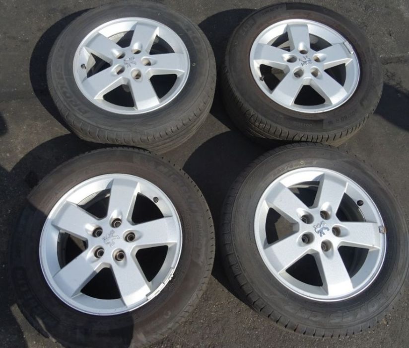 Jante aliaj R16 Peugeot 407 205/60 R16 cu cauciuc