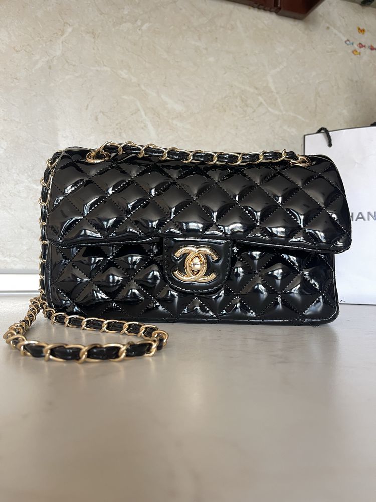 Чанта Chanel Classic flap черен лак