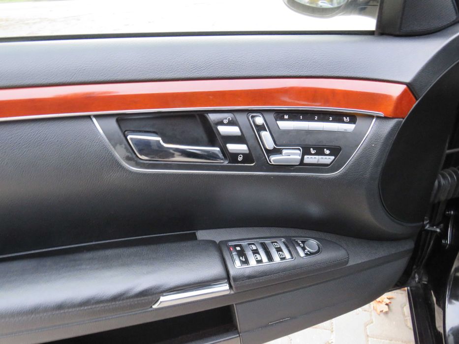 Mercedes-Benz S320cdi Keyless Night Vision soft close