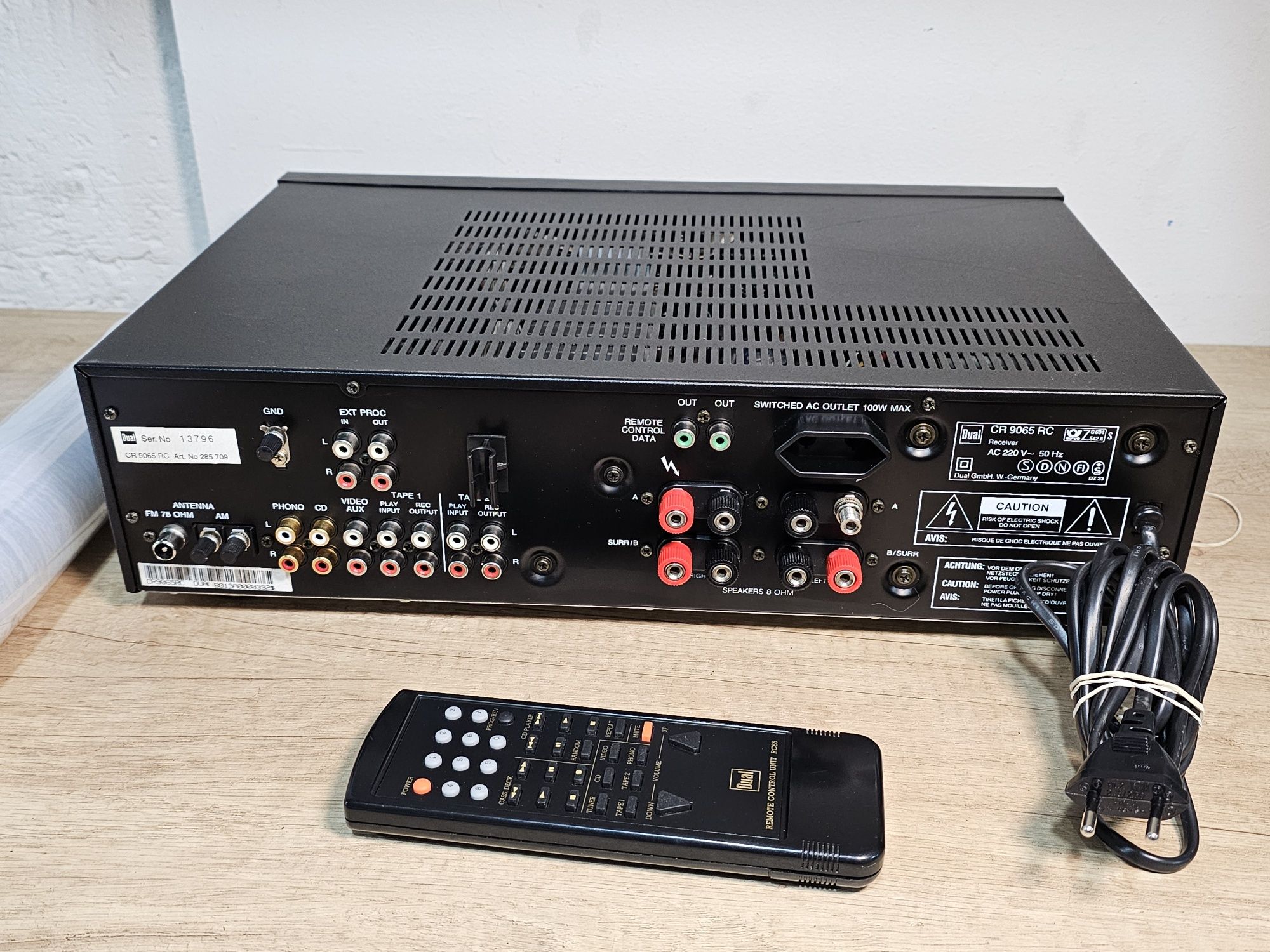 receiver DUAL CR-9065rc, amplificator cu tuner și telecomanda, hi-fi