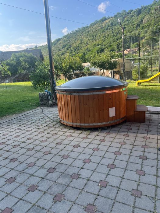 Podul Cetati capacitate 24-26 persoane