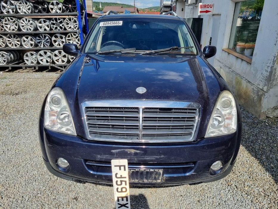 Aripa Dreapta Fata SsangYong Rexton Facelift 2006 2006 - 2012 4 Usi Royal Blue Pearl BAL ...