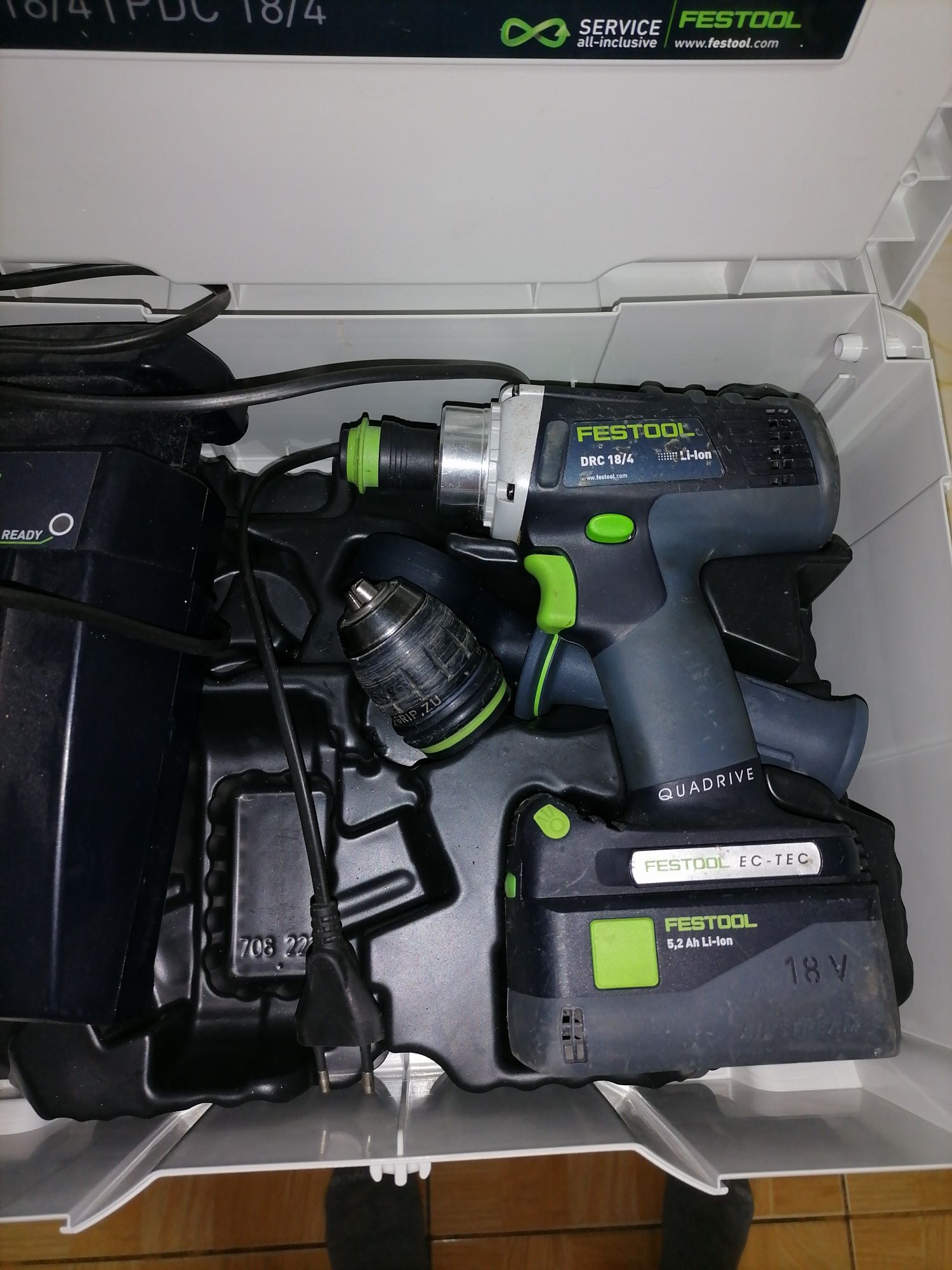 Festool și acumulator 18v