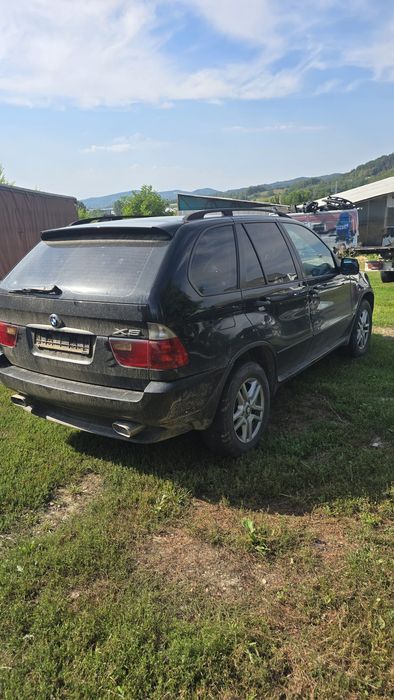 Motor fara accesorii bmw e53  din 2005