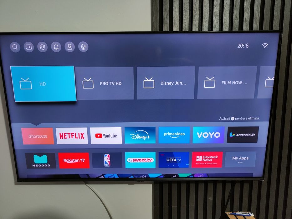 Vând TV Smart Hisense 128 cm