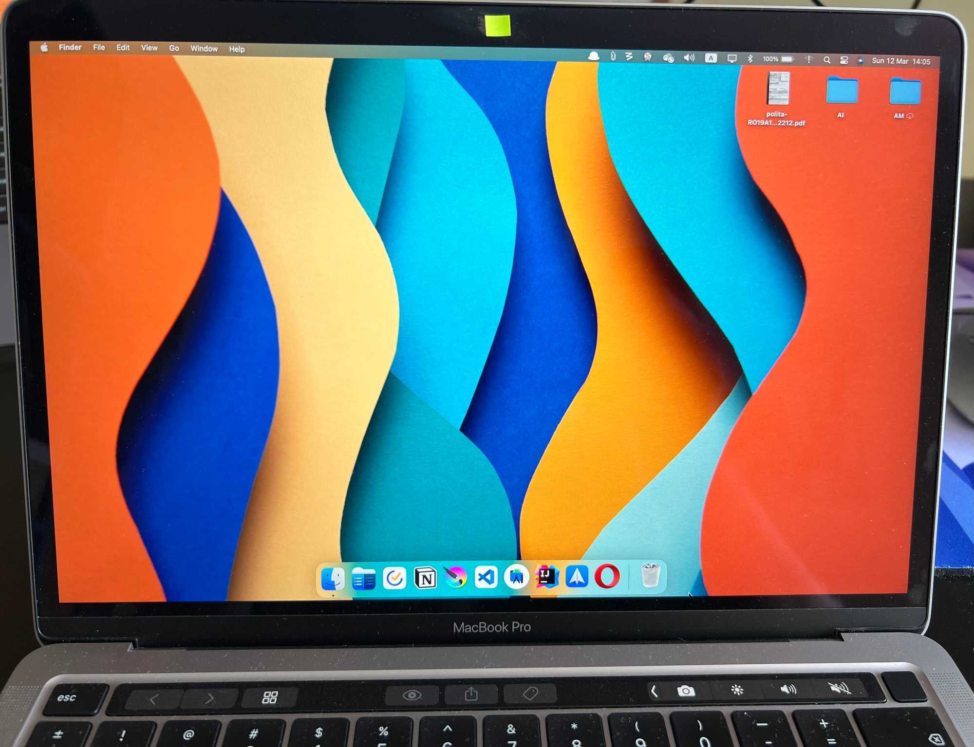 MacBook PRO, 13-inch, M1, 2020 cu TouchBar