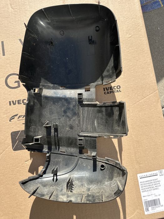 Странично огледало Ивеко дейли Iveco Daily 2019 дълго рамо.Капак ляв