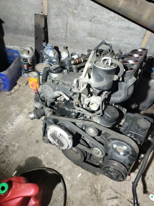 Продам моторы 2.2дизел