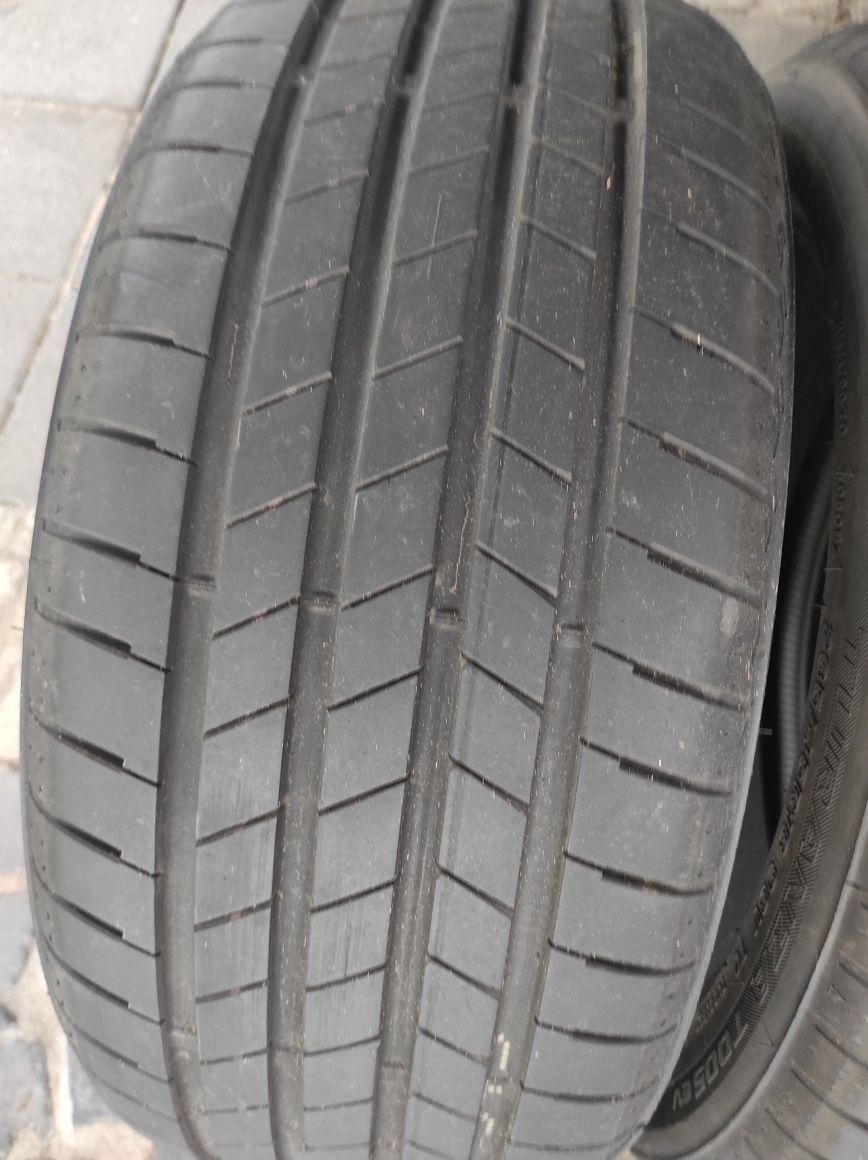235/45/18 Bridgestone 4бр