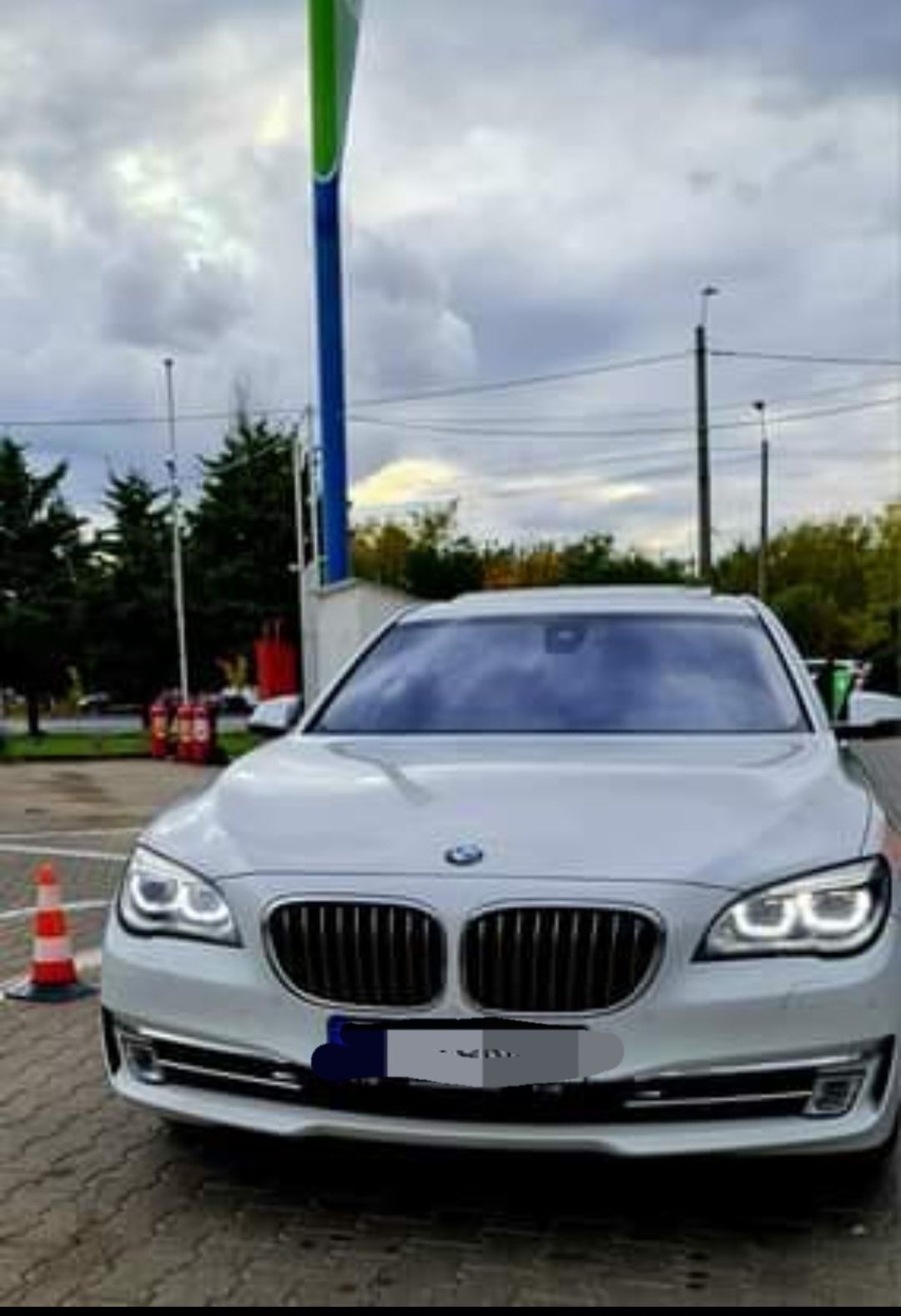 Bmw seria 7 Xdrive