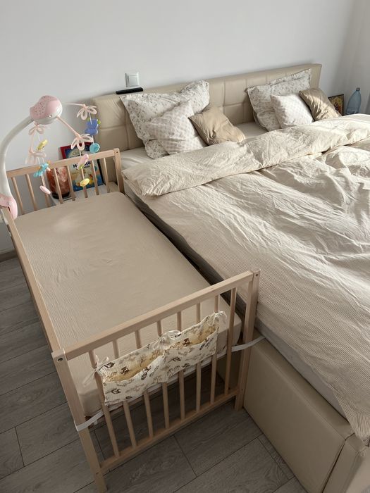 Patut IKEA lemn natur + saltea cocos si 4 cearceafuri muselina