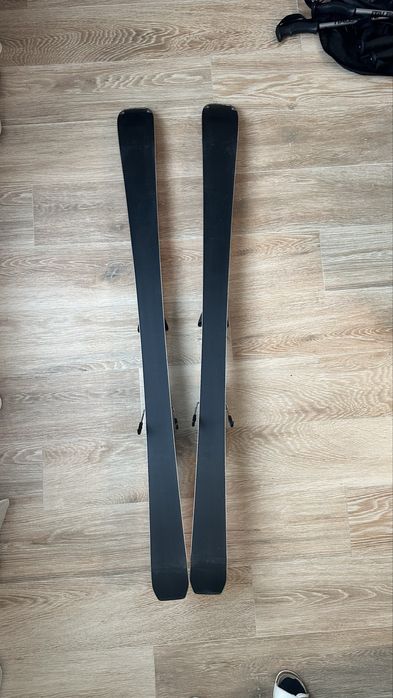 Set complet schiuri Atomic Vantage X75 + 2 perechi bete + husa