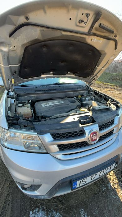 De vanzare fiat freemond 2011