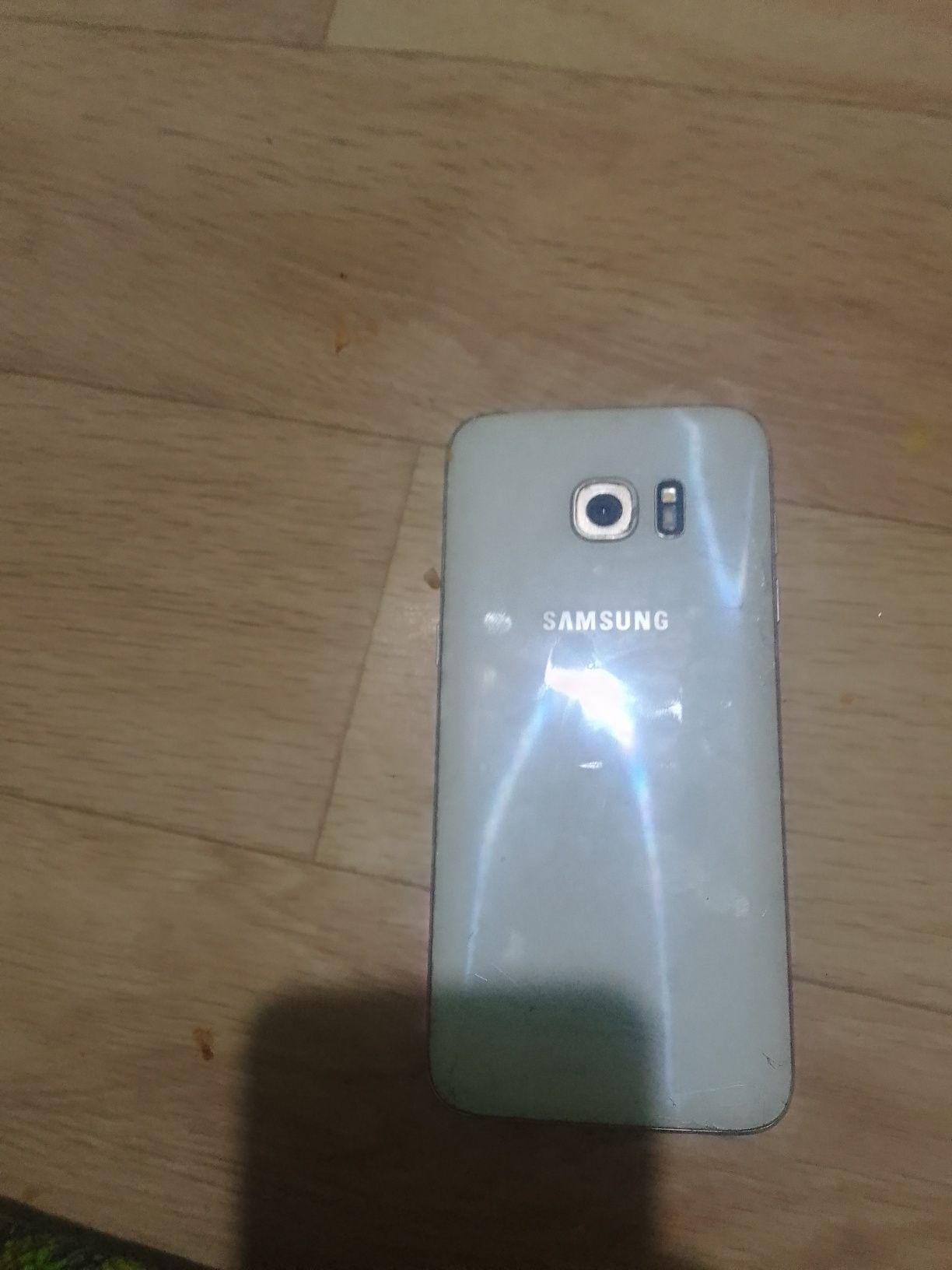 Samsung s7 edge  ishlawi yaxshi ekran sensor almashtirish kerak