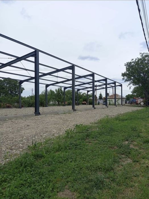 Hale structuri metalice din stoc