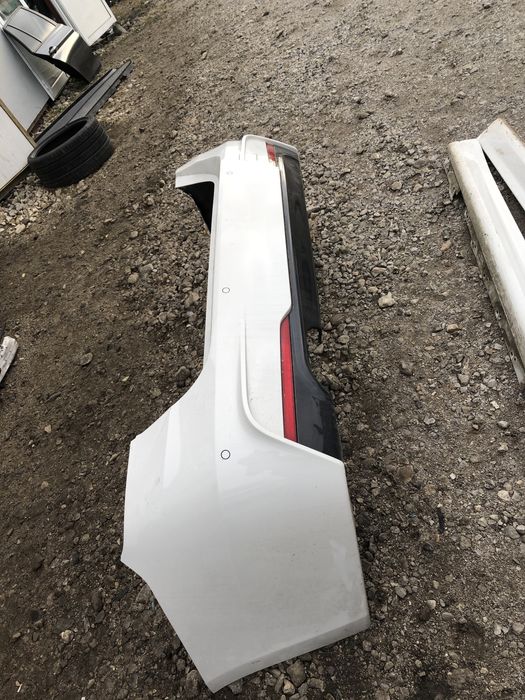 Задна м броня и прагове бмв ф31 ( m bronq i pragove bmw f31 )