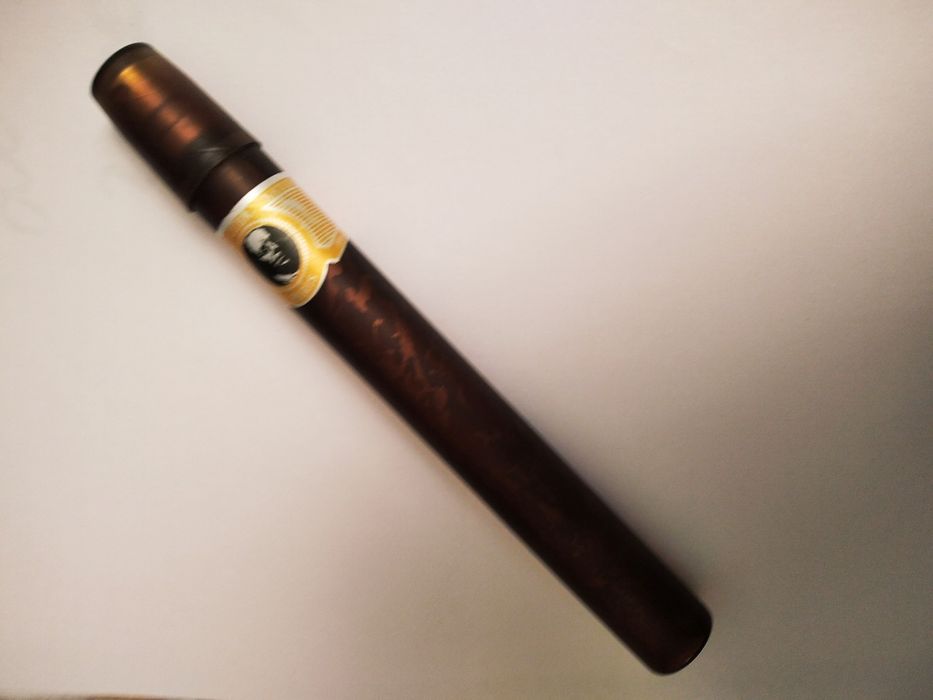 Духи подсигарета идисда сатлад