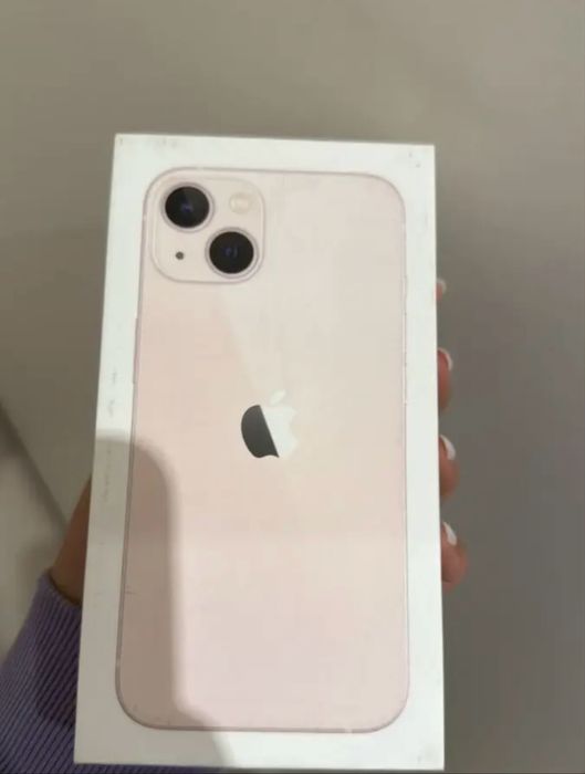 Продам Iphone 13,128 гб, розовый цвет, в идеальном состоянии
