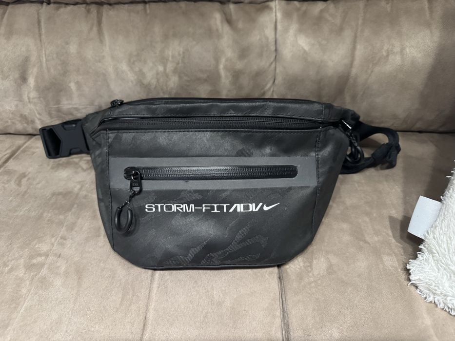 Мъжка чантичка nike