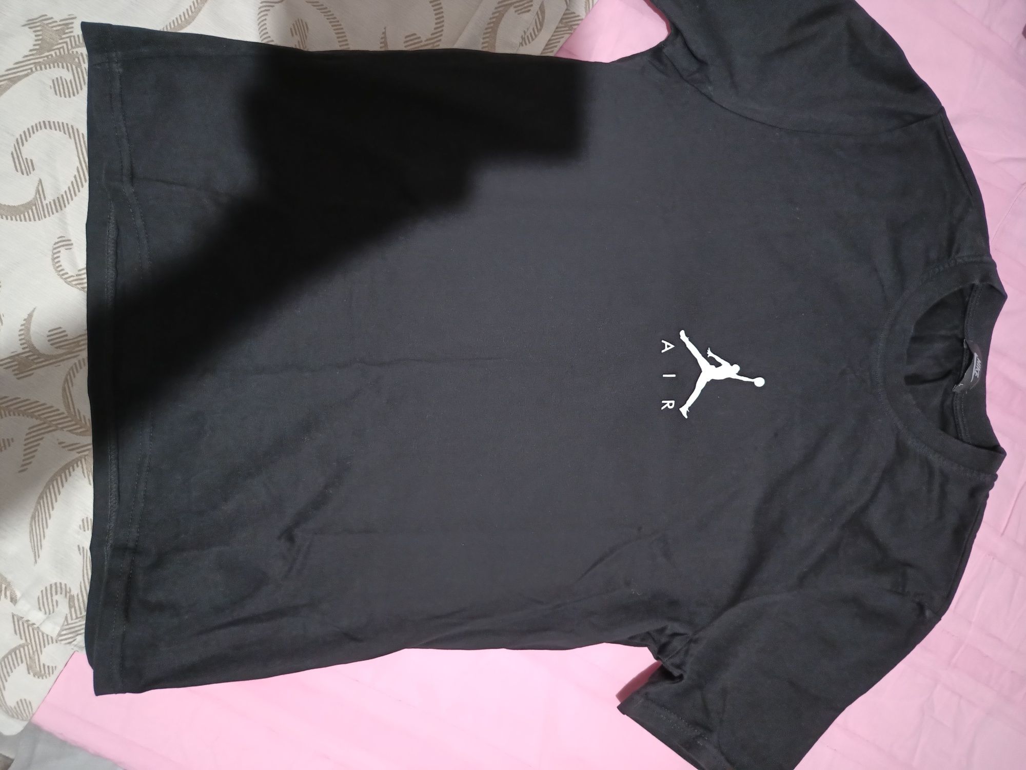 Мъжка черна тениска Jordan на Nike