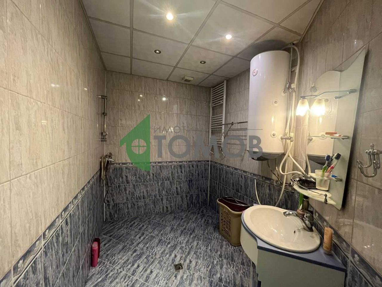 Продава се Къща в Шумен, Център - 150 кв.м за 1434 €/кв.м - Снимка #15