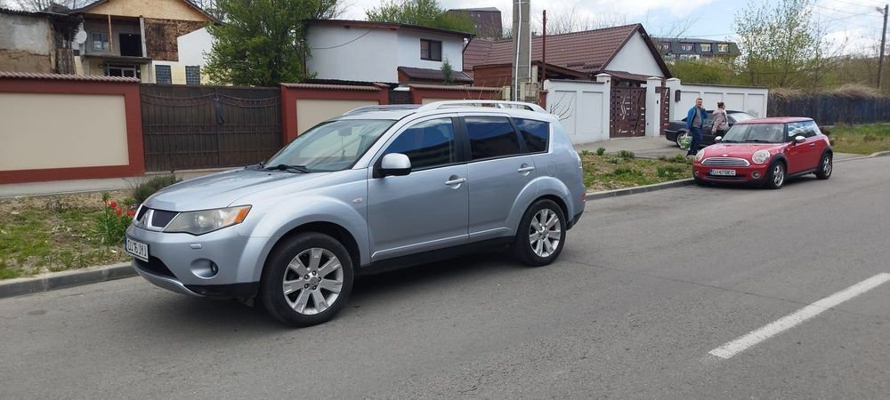 Mitsubishi Outlander 2009