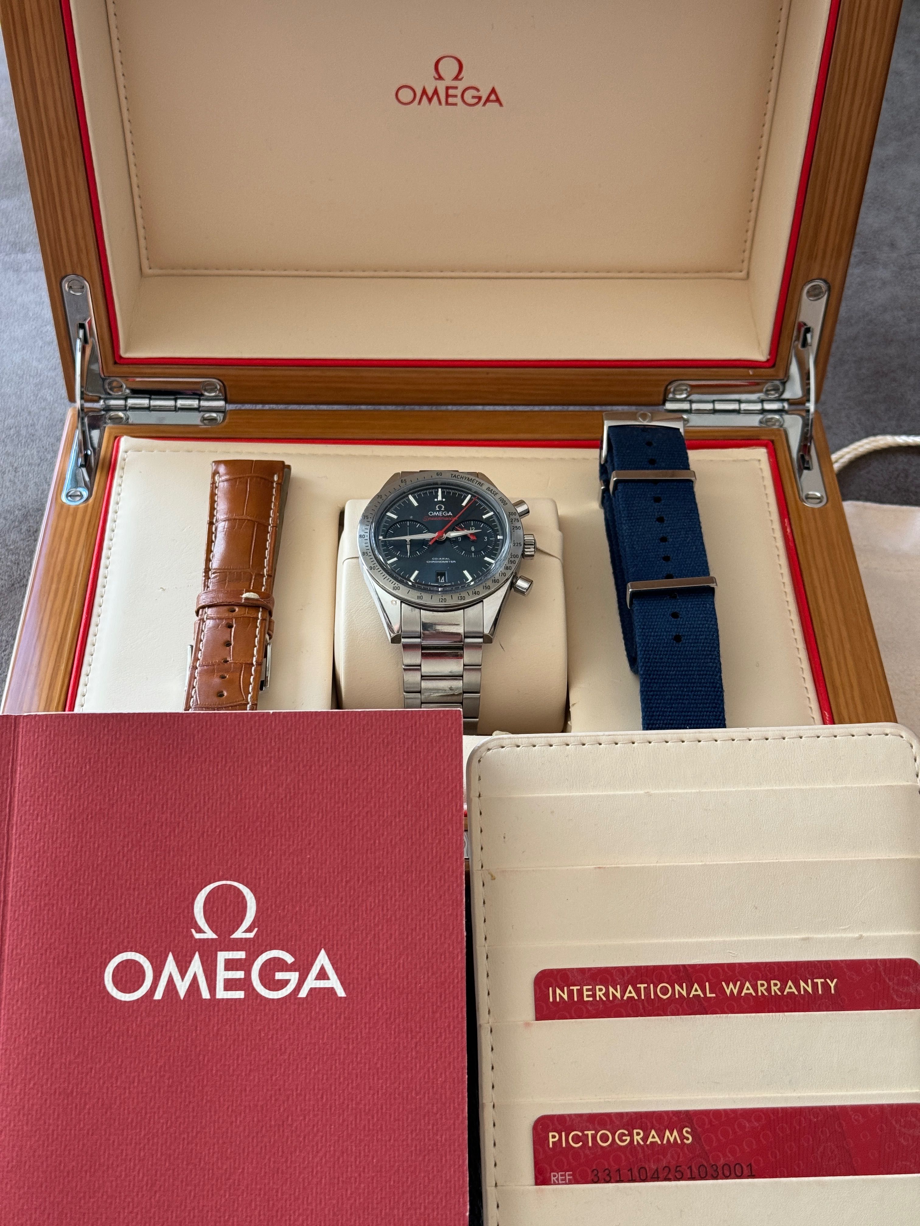 Часовник Omega Speedmaster Chronograph 57; Пълен Комплект; Гаранция!